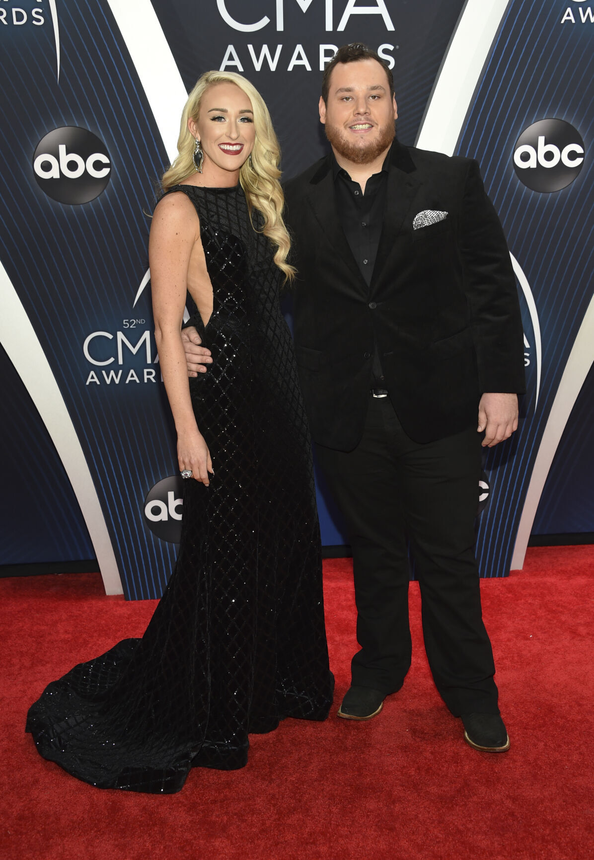 52nd Annual CMA Awards - Arrivals